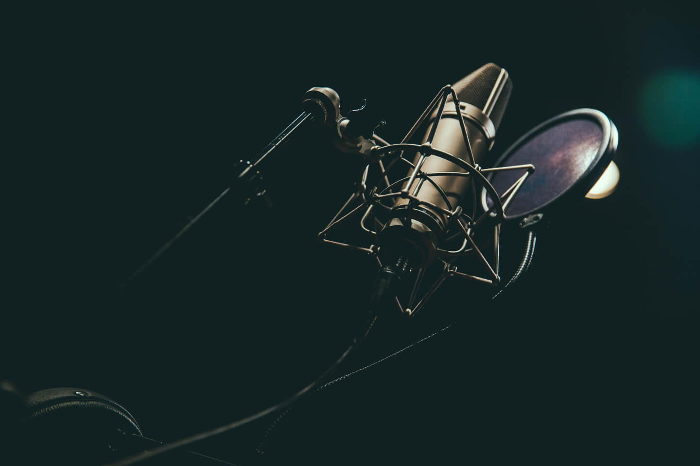 austin-neill-403352-unsplash (1)